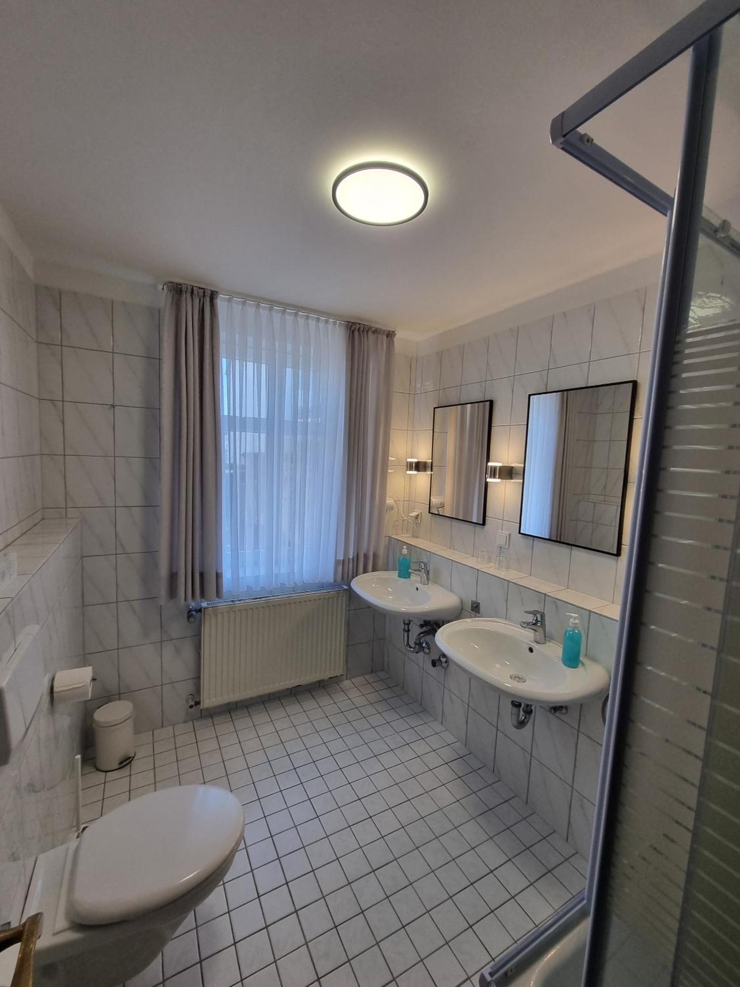 Zum Weserdampfschiff Bad Karlshafen Phòng bức ảnh